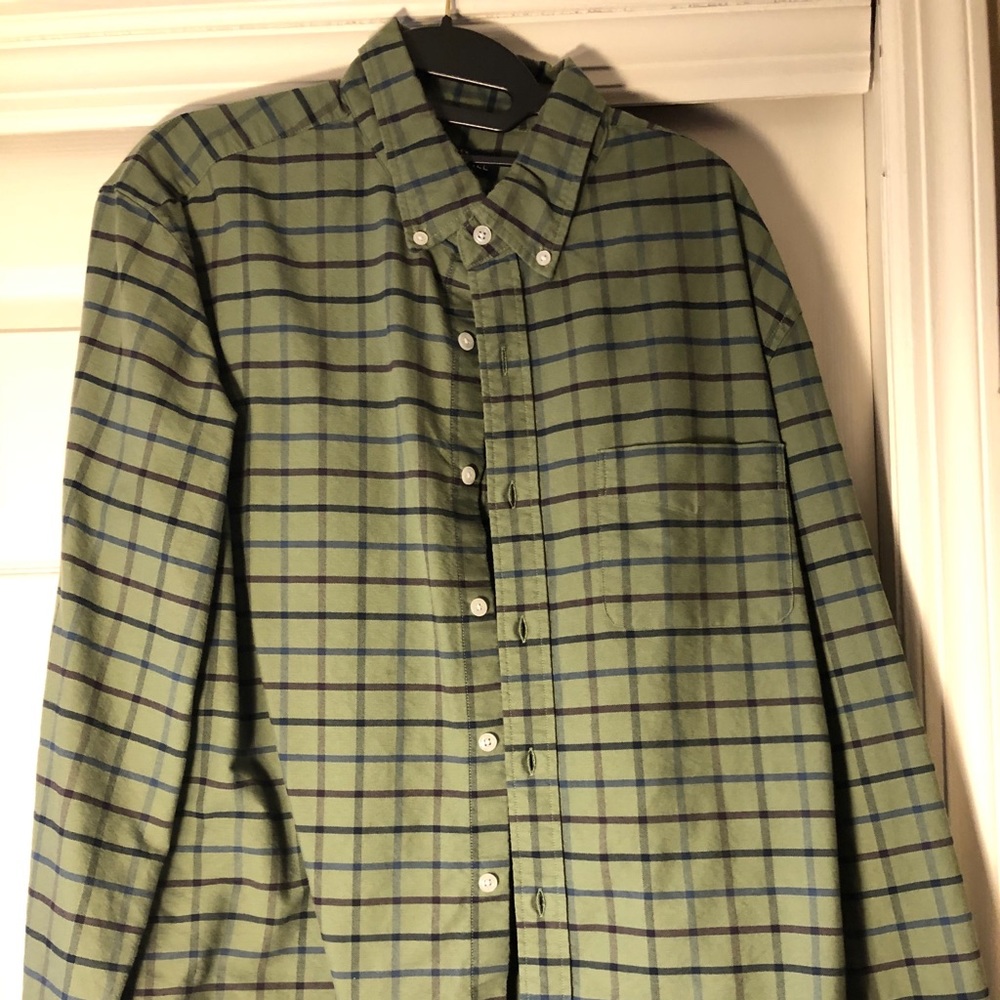 J. Crew mercantile flex button down